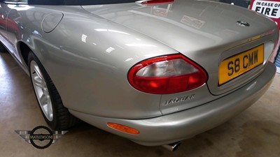 Lot 563 - 1998 JAGUAR XK8 CONVERTIBLE AUTO