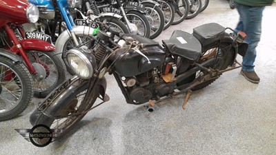 Lot 585 - 1939 VELOCETTE MSS500