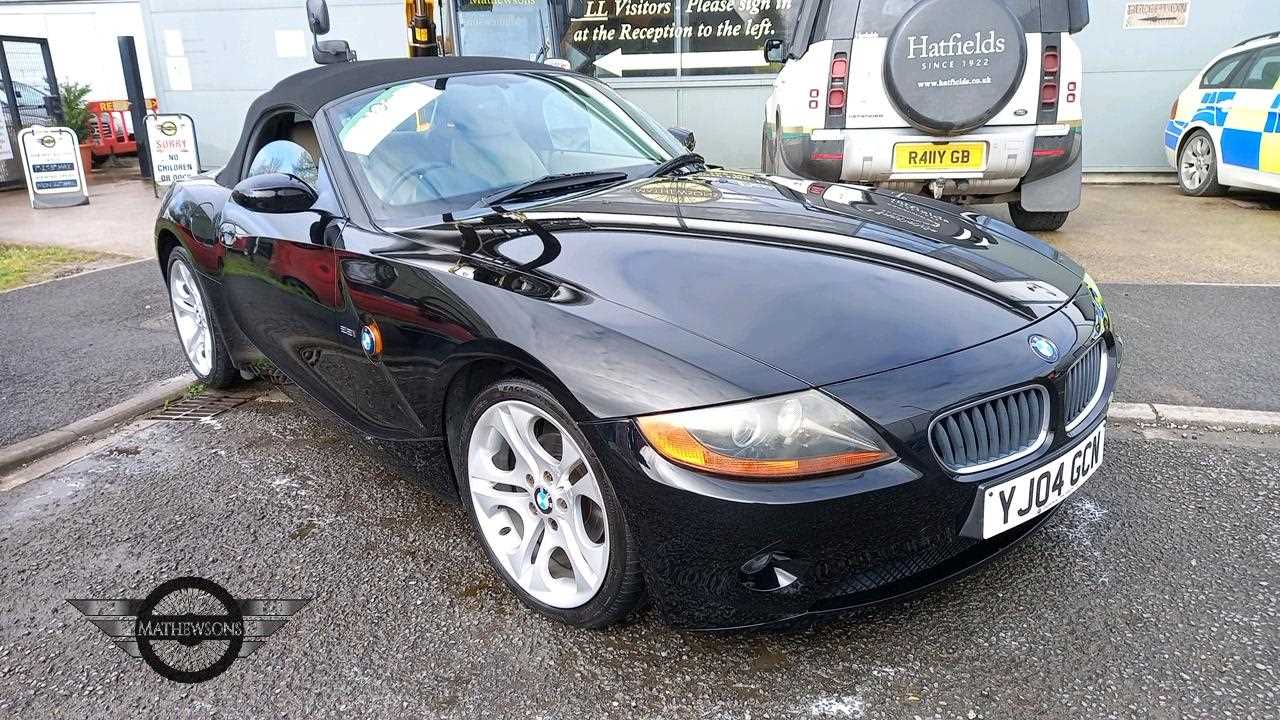 Lot 660 - 2004 BMW Z4 2.2I SE