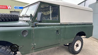 Lot 378 - 1973 LAND ROVER SERIES 3