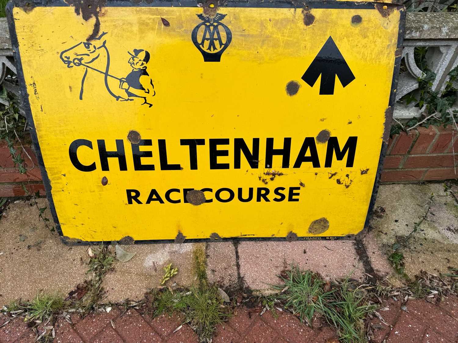 Cheltenham Racesourse Sign Lot 7 - AA ENAMEL CHELTENHAM RACECOURSE SIGN 42