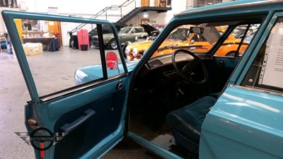 Lot 522 - 1975 CITROEN AMI 8