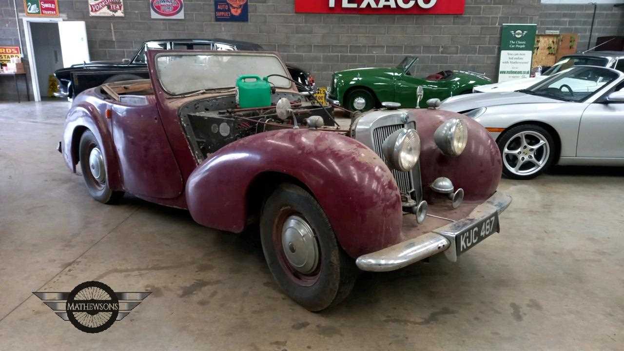 Lot 588 - 1949 TRIUMPH ROADSTER