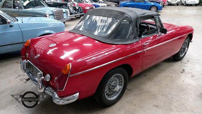 Lot 453 - 1975 MG B ROADSTER