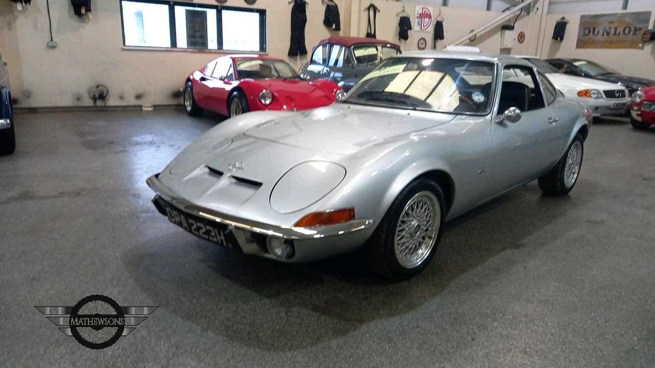 Lot 243 - 1969 OPEL GT