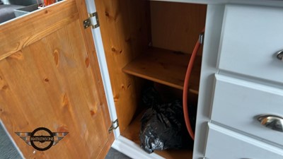 Lot 143 - CABIN / SHEPHERDS HUT