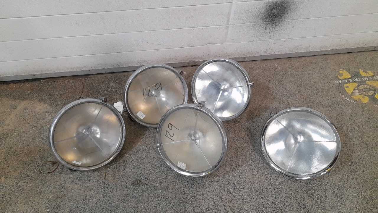 Lot 496 - 5X P100  CHROME HEADLIGHTS