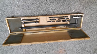 Lot 560 - LARGE RANGE BORE MEASURE