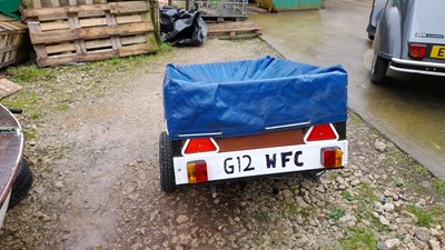 Lot 500 - 4 X 3  CAMPING TRAILER