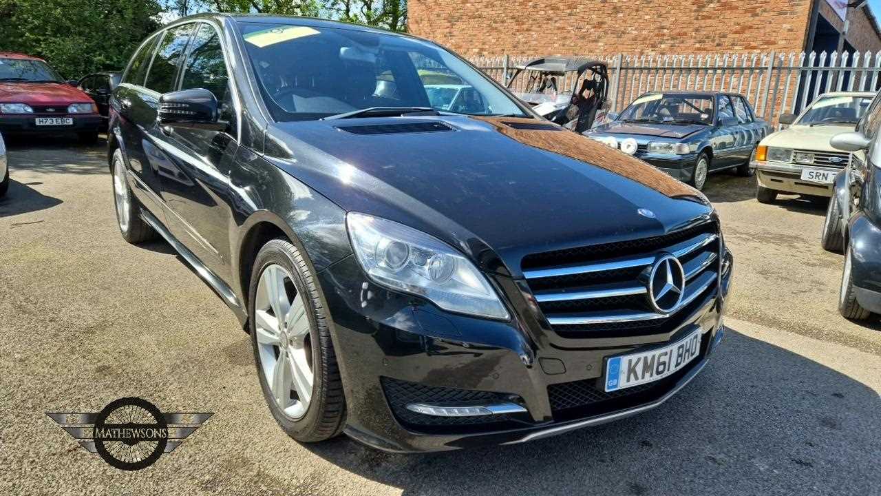 Lot 494 - 2011 MERCEDES-BENZ R350 CDI 4MATIC AUTO