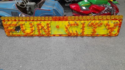 Lot 417 - 1970'S "FUN CITY" ILLUMINATED FUN FAIR SIGN, WITH VARIABLE LIGHT DISPLAY