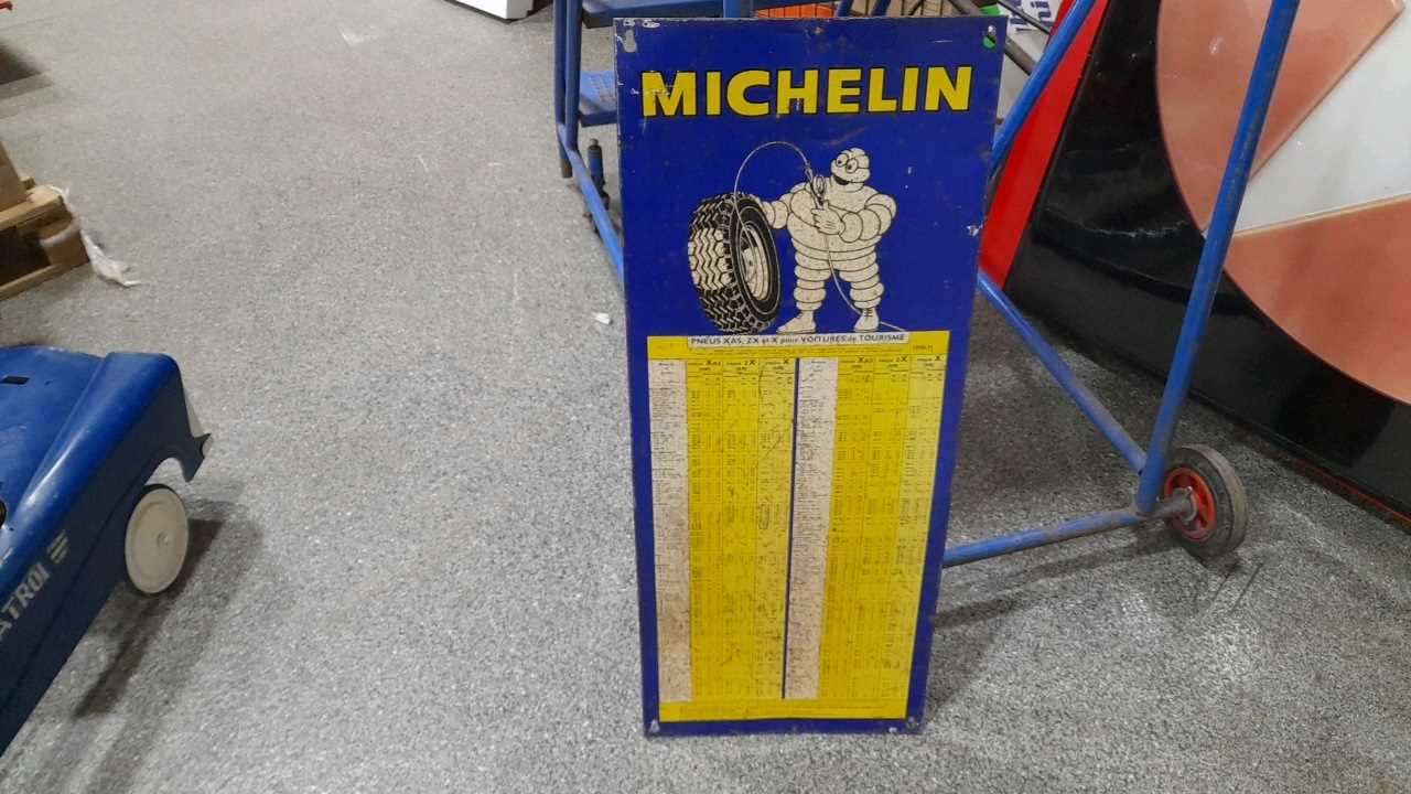 Lot 493 - MICHELIN FRENCH TYRE CHART