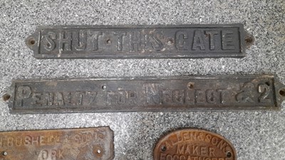 Lot 207 - 4X CAST RAILWAY SIGNS ( ORIGINAL )