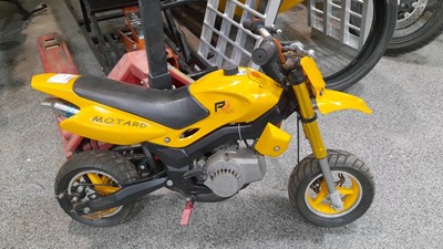 Lot 236 - KIDS MINI MOTO