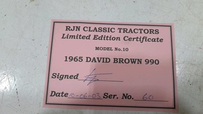 Lot 251 - DAVID BROWN 990 1965 1-16 SCALE MODEL