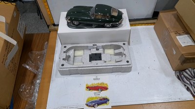 Lot 254 - NOREV 1-12 SCALE MODEL GREEN JAGUAR E TYPE COUPE LIMITED EDITION 123 OF 750 MADE
