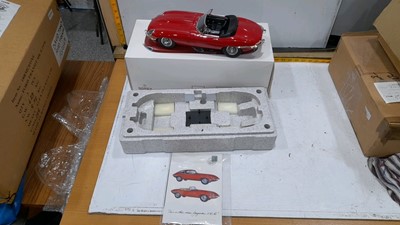 Lot 265 - NOREV 1-12 SCALE MODEL RED JAGUAR E TYPE ROADSTER LIMITED EDITION 67 OF 750 MADE