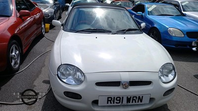 Lot 276 - 1997 MG MGF