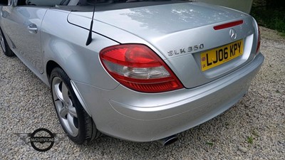 Lot 62 - 2006 MERCEDES SLK 350 AUTO