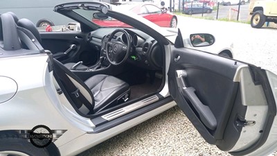 Lot 62 - 2006 MERCEDES SLK 350 AUTO