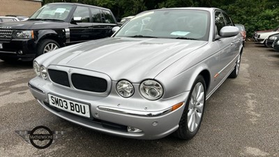 Lot 100 - 2003 JAGUAR XJR V8 S/C AUTO