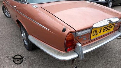 Lot 283 - 1976 DAIMLER DOUBLE SIX VDP AUTO