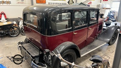 Lot 142 - 1930 MORRIS OXFORD