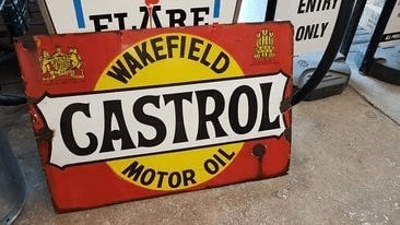 Lot 176 - ORIGINAL WAKEFIELD CASTROL OIL ENAMEL SIGN H.M THE KING