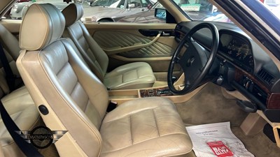 Lot 438 - 1990 MERCEDES 500 SEC AUTO