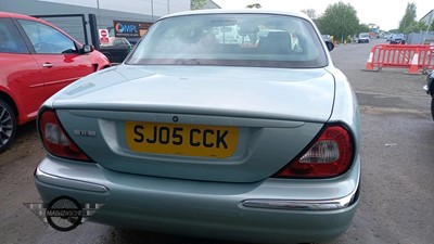 Lot 377 - 2005 JAGUAR XJ8 V8 SPORT AUTO