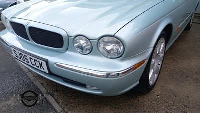 Lot 377 - 2005 JAGUAR XJ8 V8 SPORT AUTO