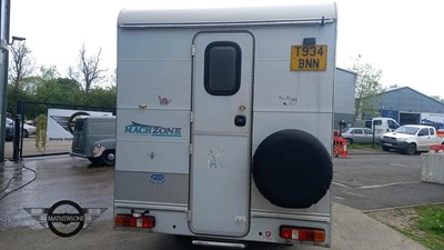 Lot 374 - 1999 LDV 200 PILOT DIESEL MOTOR CARAVAN