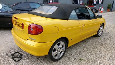 Lot 266 - 2001 RENAULT MEGANE PRIVILEGE+ IDE CBR