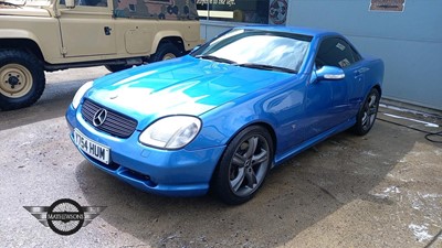 Lot 480 - 2001 MERCEDES SLK 320 AUTO