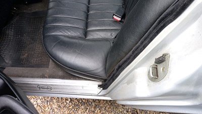 Lot 650 - 1982 DAIMLER SOVEREIGN 4.2 AUTO
