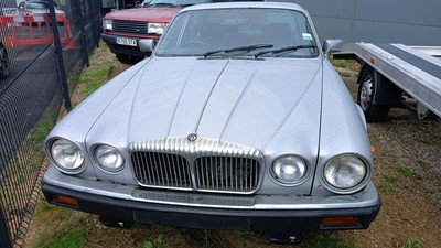 Lot 650 - 1982 DAIMLER SOVEREIGN 4.2 AUTO
