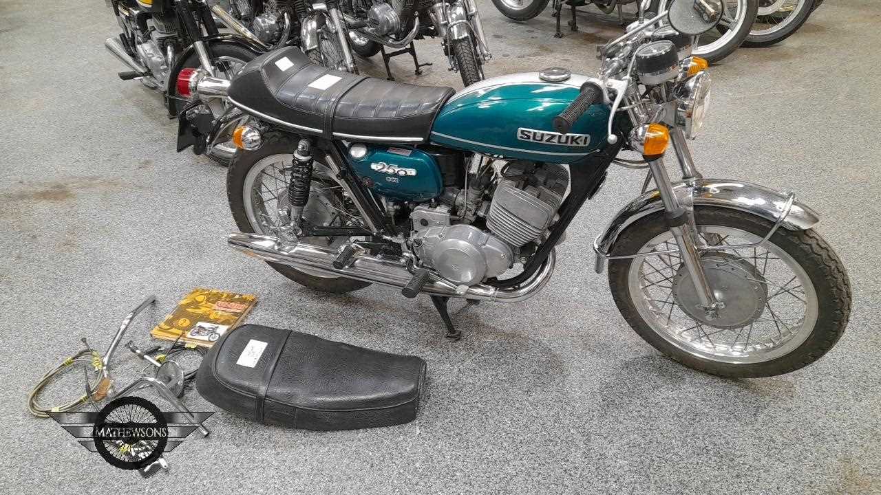 Lot 34 - 1971 SUZUKI T250 HUSTLER