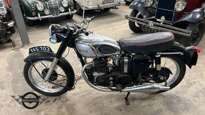 Lot 610 - 1953 NORTON 9