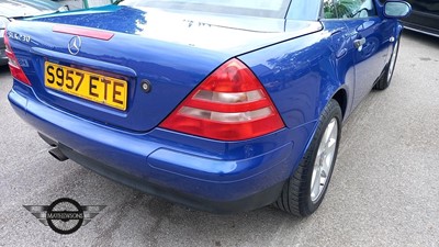 Lot 437 - 1998 MERCEDES SLK 230 KOMPRESSOR AUTO