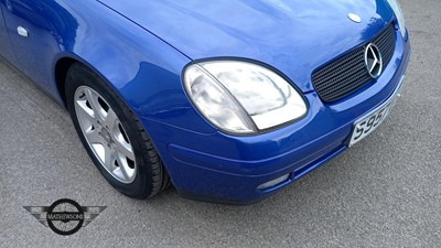 Lot 437 - 1998 MERCEDES SLK 230 KOMPRESSOR AUTO