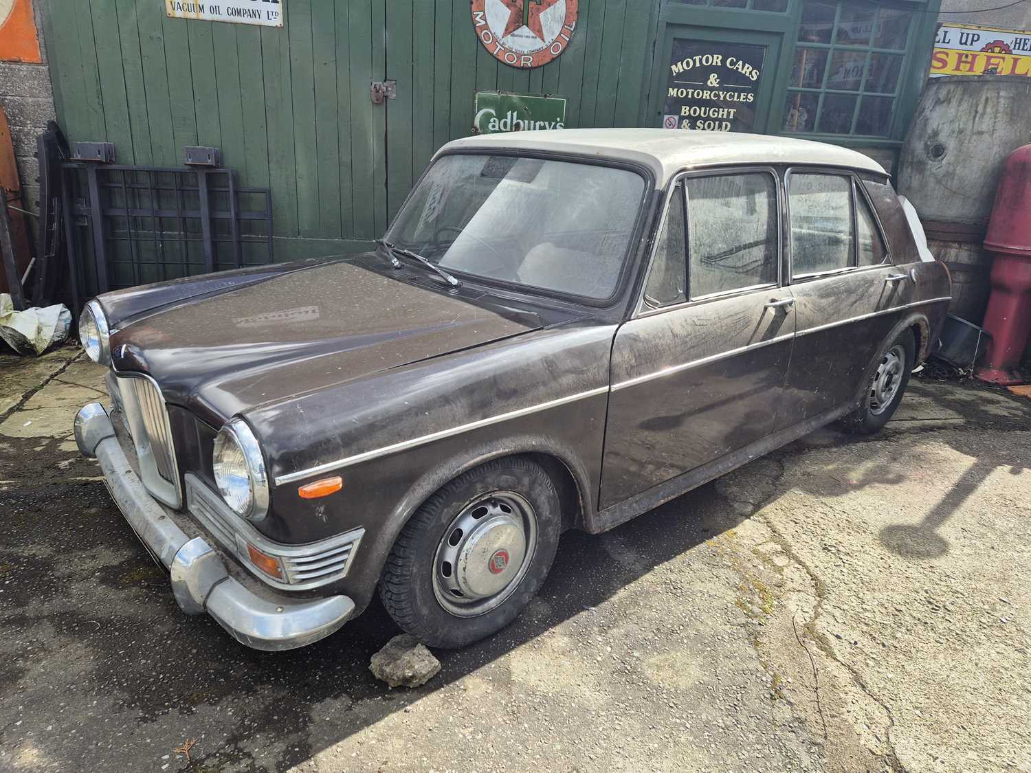 Lot 882 - 1968 RILEY KESTREL 1300