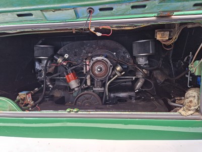 Lot 664 - 1972 VOLKSWAGEN T2 BAY CAMPER