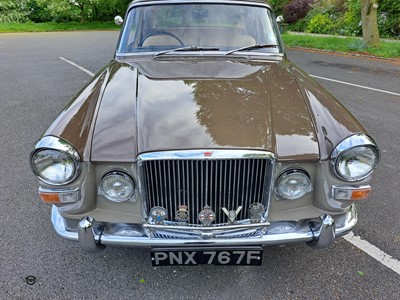 Lot 790 - 1968 VANDEN PLAS 4 LITRE