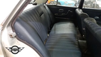 Lot 704 - 1972 MERCEDES 280 SE 3.5 AUTO