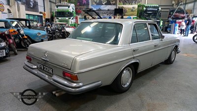 Lot 704 - 1972 MERCEDES 280 SE 3.5 AUTO