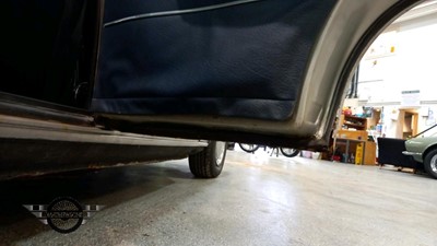 Lot 704 - 1972 MERCEDES 280 SE 3.5 AUTO