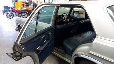 Lot 704 - 1972 MERCEDES 280 SE 3.5 AUTO