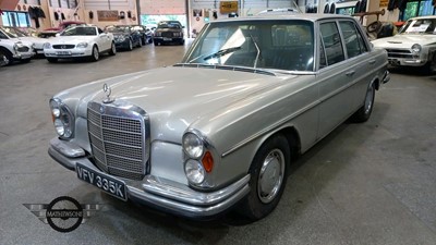 Lot 704 - 1972 MERCEDES 280 SE 3.5 AUTO