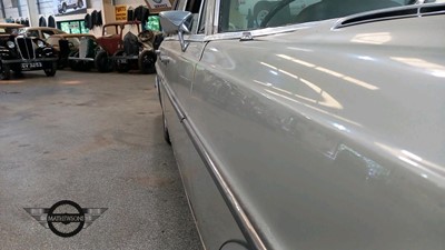 Lot 704 - 1972 MERCEDES 280 SE 3.5 AUTO