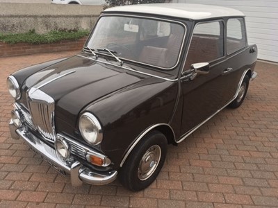 Lot 200 - 1968 RILEY ELF